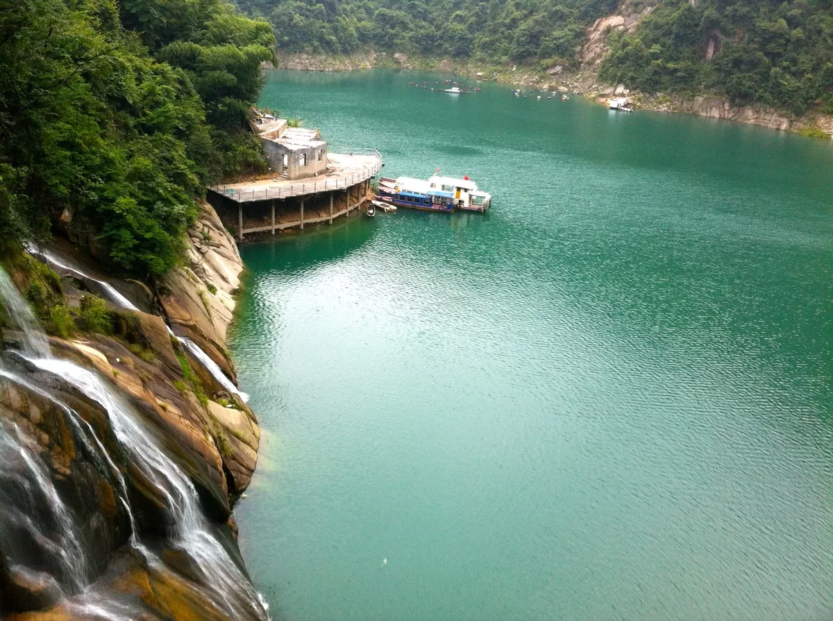 7 天 5 晚 东方瑞士 湖南郴州 上帝遺忘的角落 人间仙境自然奇观 (2026+2027)